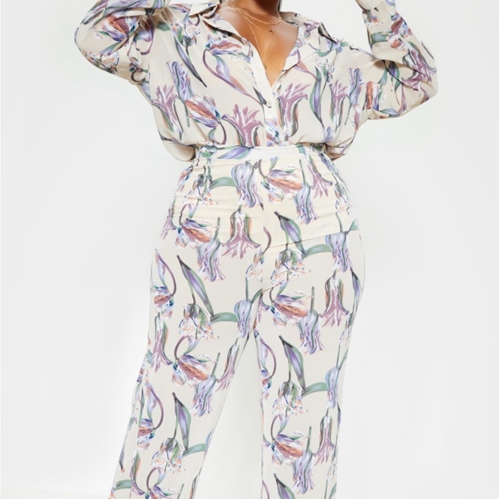 Two-piece set